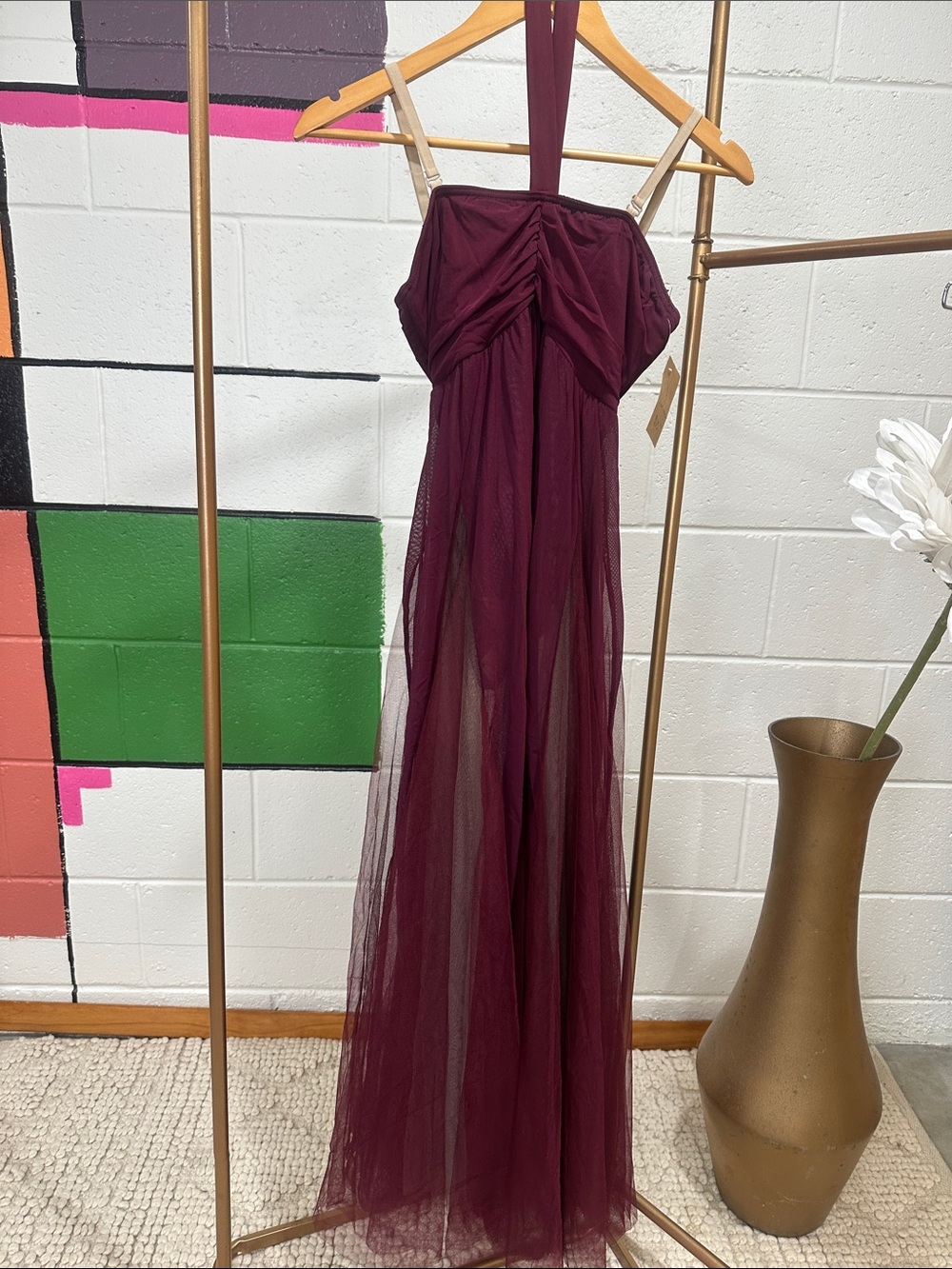 Elegant Wine Burgundy Tulle Halter Dance Costume